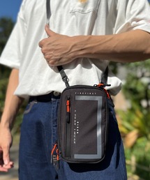 FIRE FIRST（ファイヤーファースト）の「[FIRE FIRST]ファイヤーファースト/多機能2WAY ミニショルダー/スマホポーチ/縦型（ショルダーバッグ）」