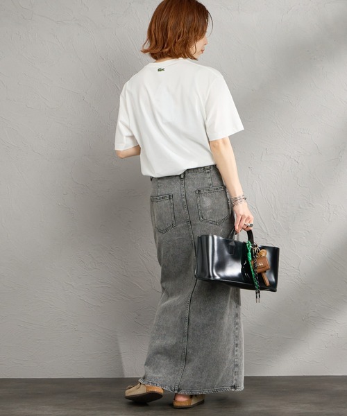 LACOSTE（ラコステ）の「[LACOSTE/ラコステ] エンボスロゴ ショートスリーブTシャツ（Tシャツ/カットソー・レディース・ホワイト/ネイビー・L/M/S）」の8枚目の写真