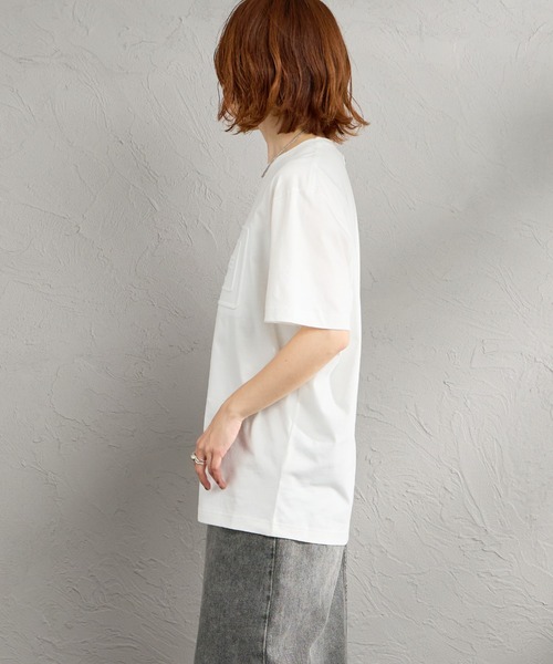 LACOSTE（ラコステ）の「[LACOSTE/ラコステ] エンボスロゴ ショートスリーブTシャツ（Tシャツ/カットソー・レディース・ホワイト/ネイビー・L/M/S）」の10枚目の写真