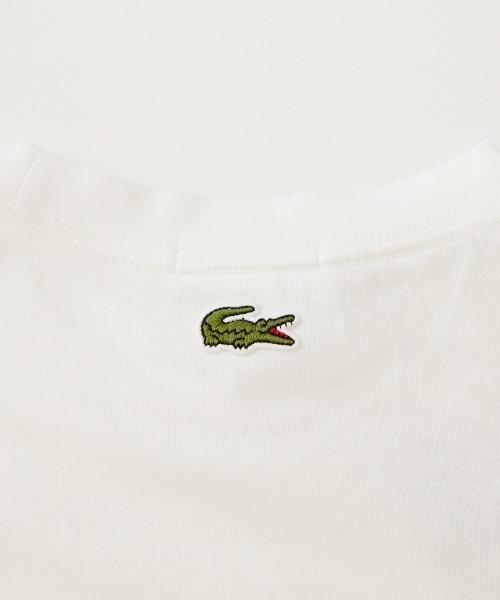 LACOSTE（ラコステ）の「[LACOSTE/ラコステ] エンボスロゴ ショートスリーブTシャツ（Tシャツ/カットソー・レディース・ホワイト/ネイビー・L/M/S）」の22枚目の写真
