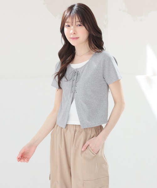 Honeys(ハニーズ)の「レイヤード風トップス(Tシャツ/カットソー・レディース・アイボリー/サックスブルー/ブラック/杢グレー・L/M/S)」の14枚目の写真