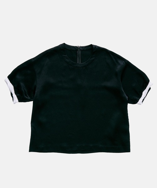 LE CIEL BLEU(ルシェルブルー)の「サテンロールアップスリーブトップ / Satin Roll-Up Sleeve Top(シャツ/ブラウス・レディース・ゴールド/ブラック・36)」の8枚目の写真