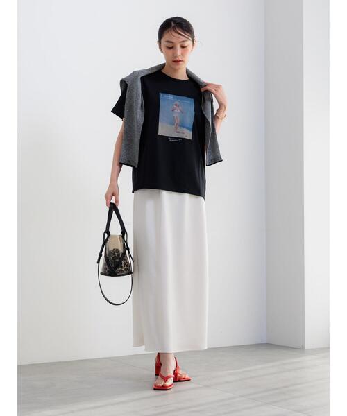 Te chichi(テチチ)の「マリリンモンロービーチフォトTシャツ(Tシャツ/カットソー・レディース・オフホワイト/ブラック・F)」の4枚目の写真