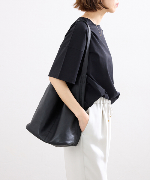 IENA(イエナ)の「Morphee/モルフェ CYLINDER(M size)BLACK バッグ(ショルダーバッグ・レディース・ブラック・FREE)」の6枚目の写真