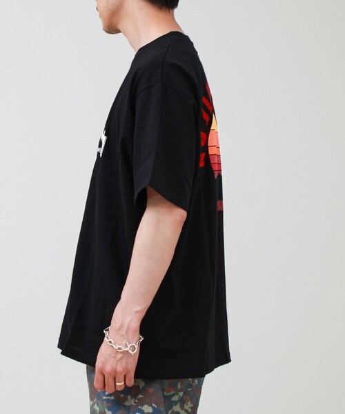 GLOSTER（グロスター）の「【別注/新型デザイン】サンライズジムニーTシャツ（Tシャツ/カットソー・メンズ・ブラック/オフホワイト・L/M）」の8枚目の写真