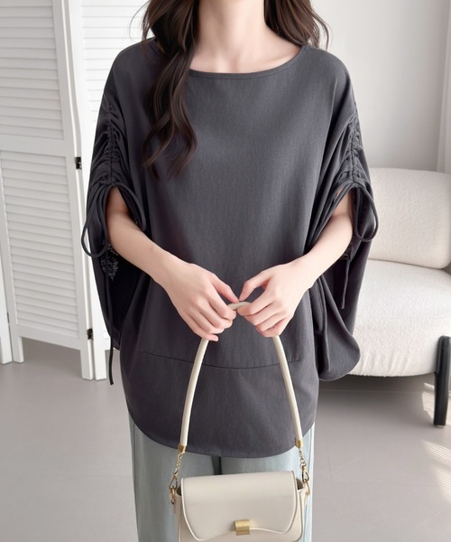 ABITOKYO(アビトーキョー)の「袖ドロストギャザードルマンポンチョプルオーバー(Tシャツ/カットソー・レディース・チャコールグレー/ブルー/ベージュ・FREE)」の2枚目の写真