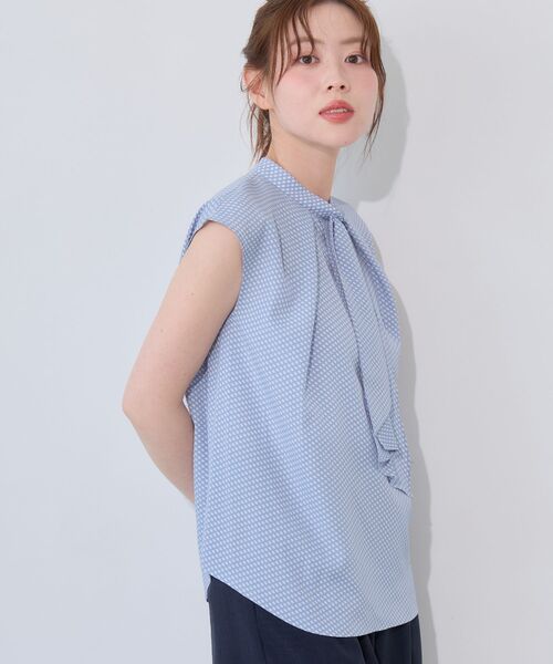 le.coeur blanc（ルクールブラン）の「【日本製】幾何柄フレンチタイブラウス（シャツ/ブラウス・レディース・ブルー系その他4/ブルー系その他3・38）」の8枚目の写真