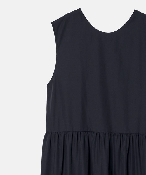 LE CIEL BLEU(ルシェルブルー)の「スリーブレスドレスw/ボウディテール / Sleeveless Dress w/Bow Detail(ワンピース・レディース・カーキ/ブルー/ブラック・36/38)」の17枚目の写真