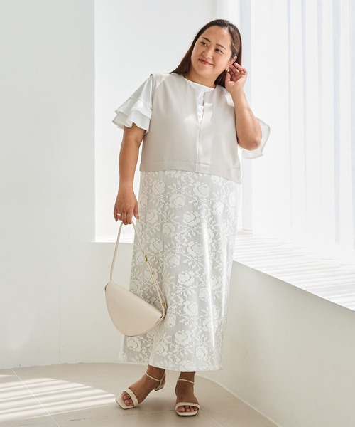 LAVEANGE(ラビアンジェ)の「キーネックレースドッキングワンピース|華やかな大人の花柄レース/褒められワンピ/スタイルアップ/Iライン/ロング丈/ジャンスカ(ワンピース・レディース・ブラック/ベージュ・LL/3L/M/5L/4L)」の13枚目の写真