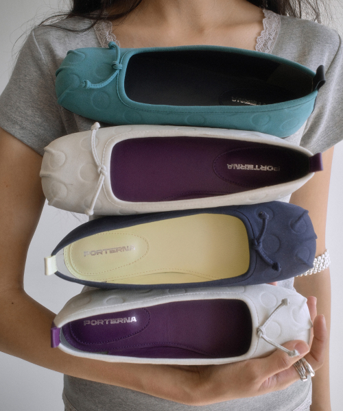 PORTERNA(ポルテナ)の「DOT SQUARE FLATS - NAVY(バレエシューズ・レディース・その他・23cm/24cm/25cm)」の4枚目の写真