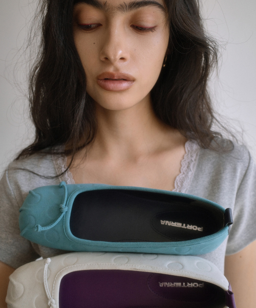 PORTERNA(ポルテナ)の「DOT SQUARE FLATS - NAVY(バレエシューズ・レディース・その他・23cm/24cm/25cm)」の5枚目の写真