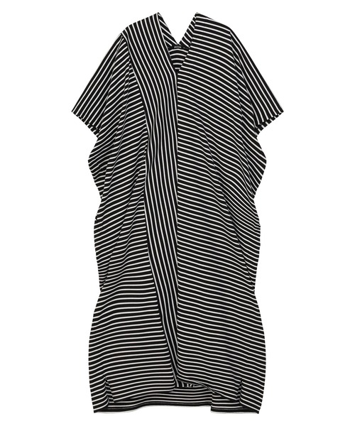 ZUCCa(ズッカ)の「CENTER STRIPE JERSEY / ワンピース(ワンピース・レディース・ブラック/ホワイト・M size)」の8枚目の写真