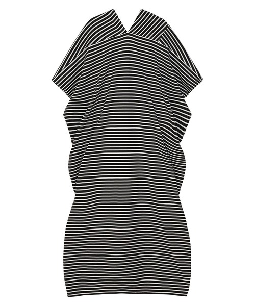 ZUCCa(ズッカ)の「CENTER STRIPE JERSEY / ワンピース(ワンピース・レディース・ブラック/ホワイト・M size)」の9枚目の写真
