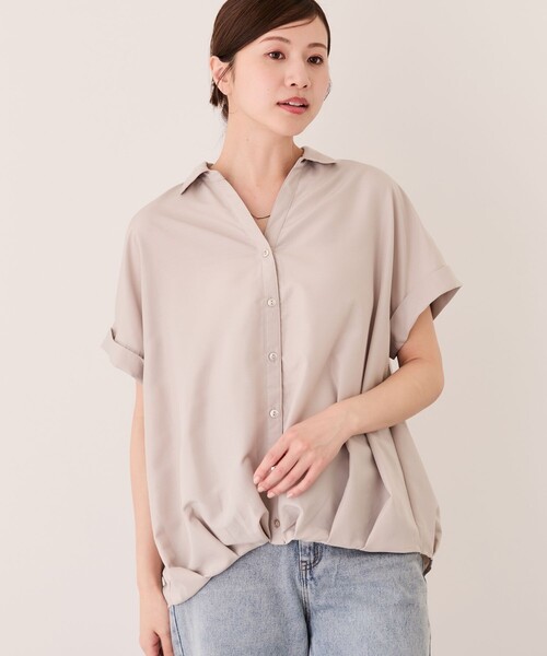 Jayro(ジャイロ)の「裾タック半袖ブラウス(シャツ/ブラウス・レディース・チャコールグレー/ホワイト系その他/ベージュ系その他2/ブルー系その他6/ブラック・M)」の16枚目の写真