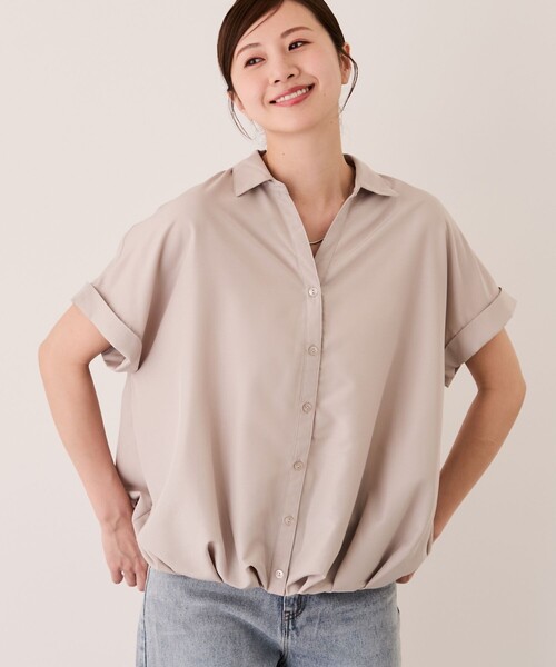 Jayro(ジャイロ)の「裾タック半袖ブラウス(シャツ/ブラウス・レディース・チャコールグレー/ホワイト系その他/ベージュ系その他2/ブルー系その他6/ブラック・M)」の17枚目の写真