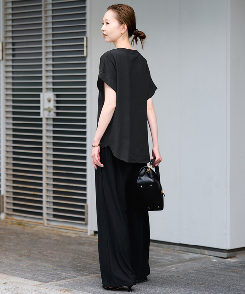 SLOBE IENA（スローブイエナ）の「CEST LA VIE Tシャツ（Tシャツ/カットソー・レディース・ホワイト系その他/ブラック/ホワイト・FREE）」の10枚目の写真