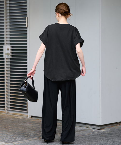 SLOBE IENA（スローブイエナ）の「CEST LA VIE Tシャツ（Tシャツ/カットソー・レディース・ホワイト系その他/ブラック/ホワイト・FREE）」の11枚目の写真