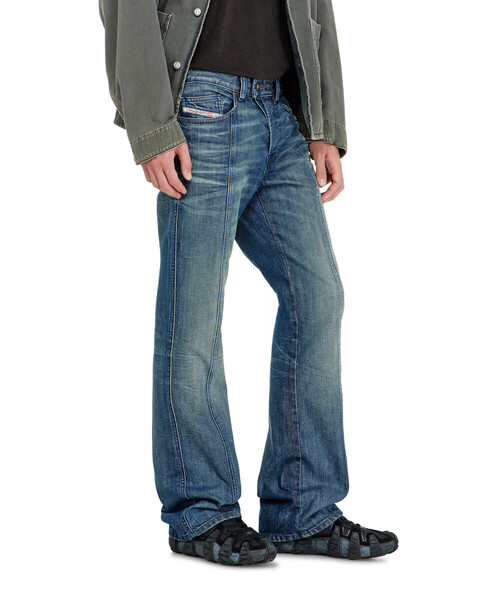DIESEL(ディーゼル)の「メンズ デニムパンツ 1998 D-BUCK-CC-YU(デニムパンツ・メンズ・ライトブルー・28inch/30inch/32inch/34inch)」の7枚目の写真