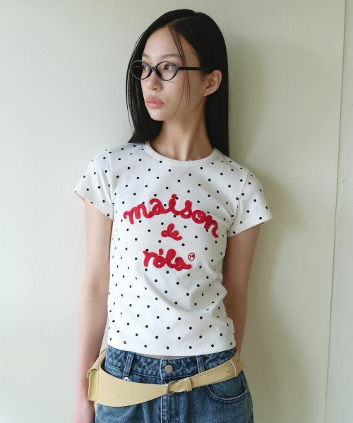 ROLAROLA(ロラロラ)の「MAISON DE ROLA EMBROIDERY DOT T-SHIRT WHITE(Tシャツ/カットソー・レディース・ホワイト・MEDIUM/SMALL)」の1枚目の写真