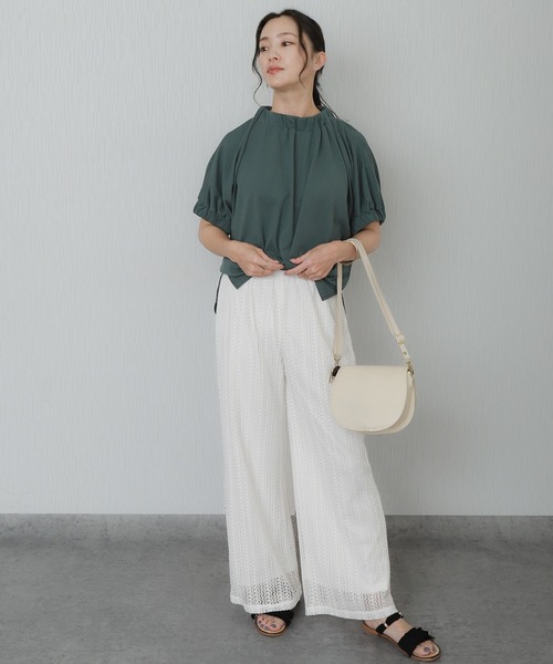 libelle more(リベル モア)の「着映えギャザーネックトップス(Tシャツ/カットソー・レディース・ブラック/グリーン/オフホワイト/チャコールグレー・L/M)」の21枚目の写真