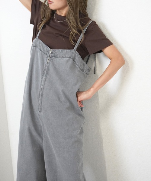 gossara(ゴサラ)の「【デニム素材だけど軽やか】デニムオールインワン(サロペット/オーバーオール・レディース・アイボリー/ブルー/ライトグレー・FREE)」の8枚目の写真