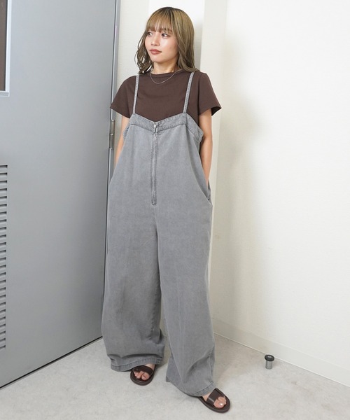 gossara(ゴサラ)の「【デニム素材だけど軽やか】デニムオールインワン(サロペット/オーバーオール・レディース・アイボリー/ブルー/ライトグレー・FREE)」の5枚目の写真