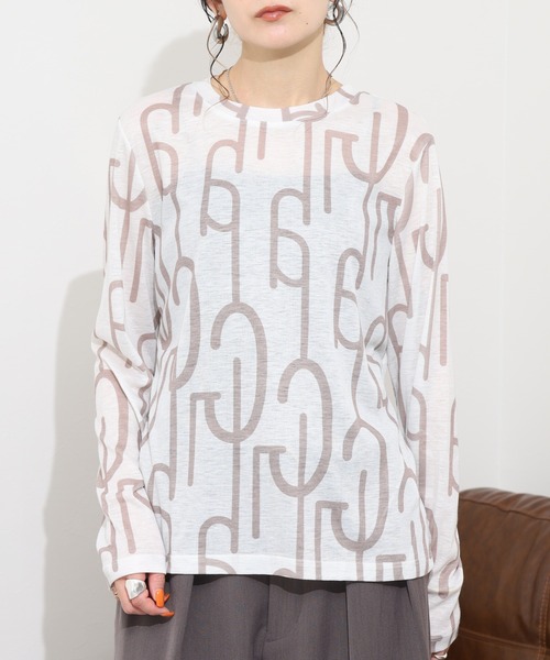 crossi（クロッシー）の「ニュアンスロゴ柄長袖カットソーロンT（Tシャツ/カットソー・レディース・ホワイト・MEDIUM/LARGE）」の9枚目の写真