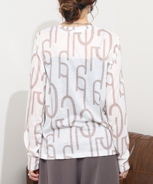 crossi（クロッシー）の「ニュアンスロゴ柄長袖カットソーロンT（Tシャツ/カットソー・レディース・ホワイト・MEDIUM/LARGE）」の10枚目の写真