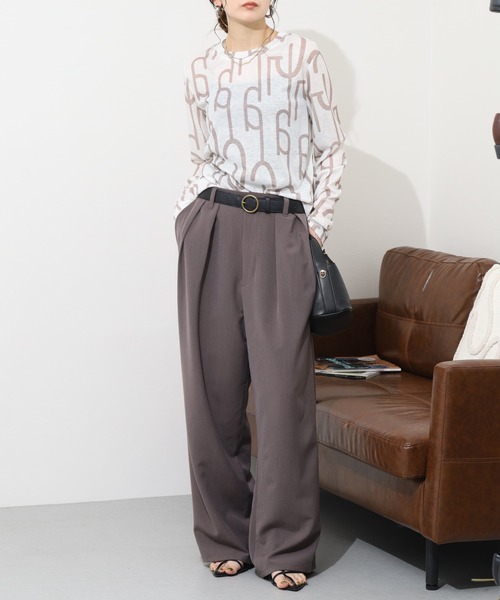 crossi（クロッシー）の「ニュアンスロゴ柄長袖カットソーロンT（Tシャツ/カットソー・レディース・ホワイト・MEDIUM/LARGE）」の8枚目の写真