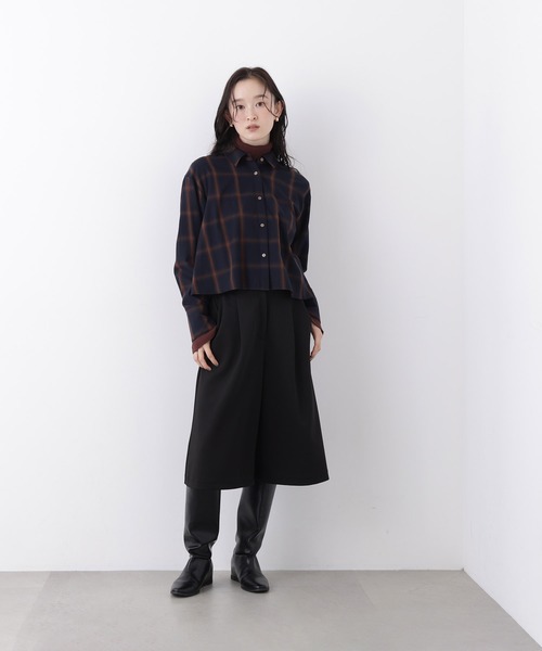 N.(N. Natural Beauty Basic)(エヌエヌナチュラルビューティーベーシック)の「チェックショートシャツ(シャツ/ブラウス・レディース・ベージュ系その他/ホワイト系その他/ネイビー系・フリ-)」の20枚目の写真