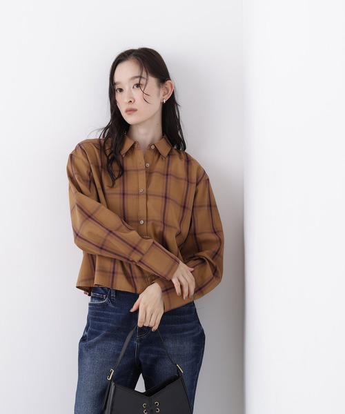 N.(N. Natural Beauty Basic)(エヌエヌナチュラルビューティーベーシック)の「チェックショートシャツ(シャツ/ブラウス・レディース・ベージュ系その他/ホワイト系その他/ネイビー系・フリ-)」の13枚目の写真