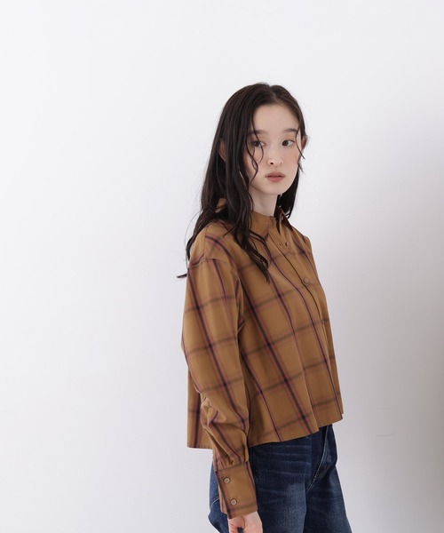N.(N. Natural Beauty Basic)(エヌエヌナチュラルビューティーベーシック)の「チェックショートシャツ(シャツ/ブラウス・レディース・ベージュ系その他/ホワイト系その他/ネイビー系・フリ-)」の15枚目の写真