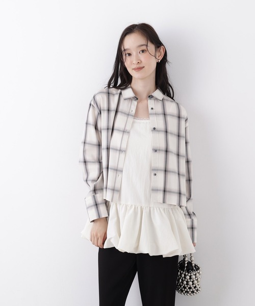 N.(N. Natural Beauty Basic)(エヌエヌナチュラルビューティーベーシック)の「チェックショートシャツ(シャツ/ブラウス・レディース・ベージュ系その他/ホワイト系その他/ネイビー系・フリ-)」の7枚目の写真