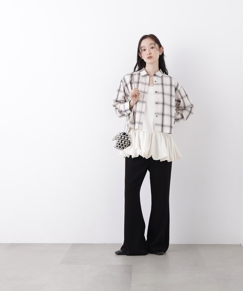 N.(N. Natural Beauty Basic)(エヌエヌナチュラルビューティーベーシック)の「チェックショートシャツ(シャツ/ブラウス・レディース・ベージュ系その他/ホワイト系その他/ネイビー系・フリ-)」の10枚目の写真