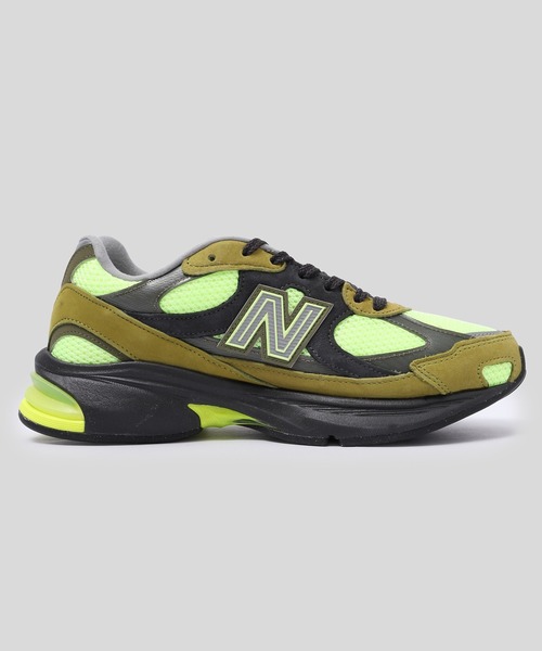 NEW BALANCE(ニューバランス)の「NEW BALANCE U20106KV(スニーカー・メンズ・イエロー・27.5cm)」の2枚目の写真