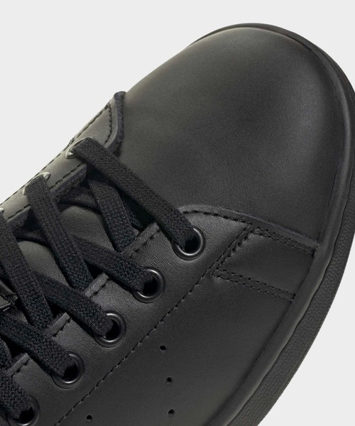 adidas（アディダス）の「スタンスミス [STAN SMITH]  アディダスオリジナルス / アディダスオリジナルス adidas Originals（スニーカー・メンズ・ブラック×ブラック・22.5cm/23.5cm/24.5cm/25.5cm/26.5cm/27.5cm/28.5cm/23.0cm/24.0cm/25.0cm/26.0cm/27.0cm/28.0cm/29.0cm/22.0cm）」の14枚目の写真