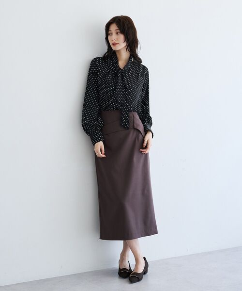 YECCA VECCA（イェッカヴェッカ）の「タックリボンナロースカート（スカート・レディース・ブラック/ドット/ブラウン・M/S）」の13枚目の写真