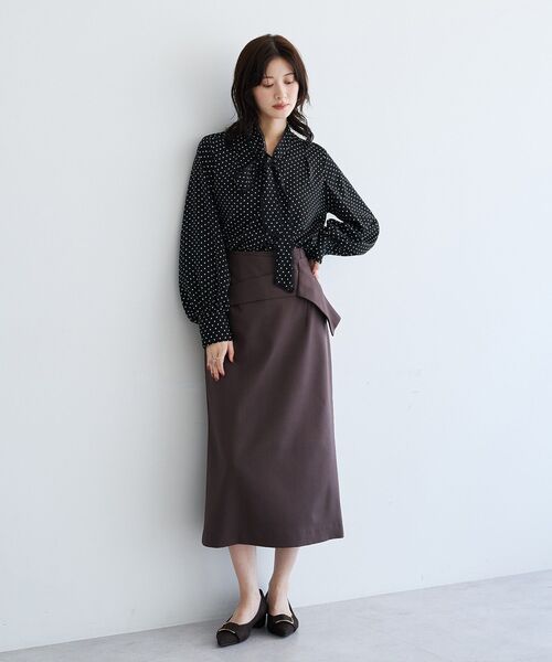 YECCA VECCA（イェッカヴェッカ）の「タックリボンナロースカート（スカート・レディース・ブラック/ドット/ブラウン・M/S）」の14枚目の写真