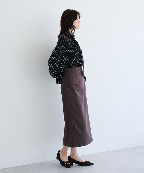 YECCA VECCA（イェッカヴェッカ）の「タックリボンナロースカート（スカート・レディース・ブラック/ドット/ブラウン・M/S）」の16枚目の写真