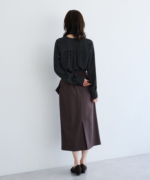 YECCA VECCA（イェッカヴェッカ）の「タックリボンナロースカート（スカート・レディース・ブラック/ドット/ブラウン・M/S）」の17枚目の写真