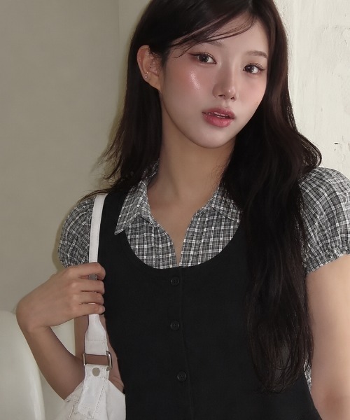 Achic(アシック)の「レイヤード風ストライプシャツドッキング半袖ニットトップス(Tシャツ/カットソー・レディース・ネイビー/グレー/ブラック・M)」の7枚目の写真