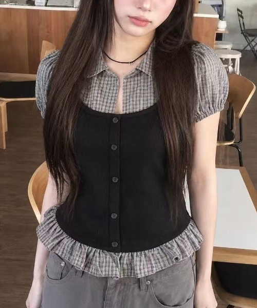 Achic(アシック)の「レイヤード風ストライプシャツドッキング半袖ニットトップス(Tシャツ/カットソー・レディース・ネイビー/グレー/ブラック・M)」の10枚目の写真