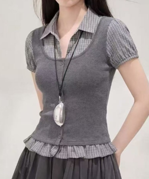 Achic(アシック)の「レイヤード風ストライプシャツドッキング半袖ニットトップス(Tシャツ/カットソー・レディース・ネイビー/グレー/ブラック・M)」の17枚目の写真