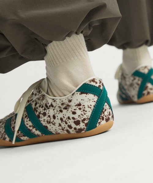 adidas(アディダス)の「トーキョ― / TOKYO W / アディダスオリジナルス adidas Originals(スニーカー・レディース・ホワイト・22.0cm/22.5cm/23.0cm/23.5cm/24.0cm/24.5cm/25.0cm/25.5cm/26.0cm/26.5cm/27.0cm/27.5cm/28.0cm/28.5cm/29.0cm)」の14枚目の写真