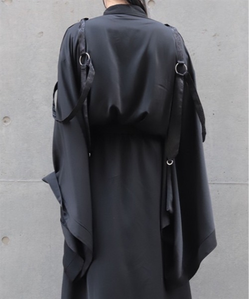 REZEN(リゼン)の「狐面刺繍和袖シャツ(シャツ/ブラウス・メンズ・ライトグレー/ブラック/ローズ・LARGE/MEDIUM)」の5枚目の写真