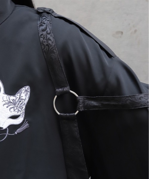 REZEN(リゼン)の「狐面刺繍和袖シャツ(シャツ/ブラウス・メンズ・ライトグレー/ブラック/ローズ・LARGE/MEDIUM)」の7枚目の写真
