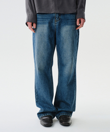 DIVEIN（ダイブイン）の「LOOSED STRAIGHT DENIM PANTS (WASHED BLUE)（デニムパンツ）」
