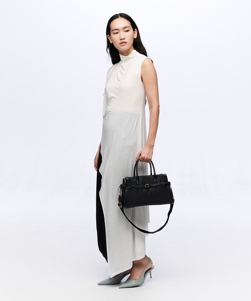 Breath TOPKAPI(ブレストプカピ)の「【Breath TOPKAPI】STRIA ストリア ナローベルト ナイロン トートバッグ S / 撥水(トートバッグ・レディース・ブラック/グレイッシュベージュ・FREE)」の5枚目の写真