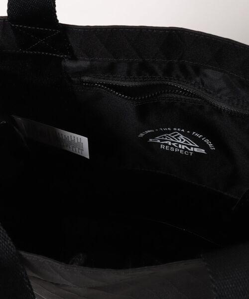 DAKINE(ダカイン)の「DAKINE RENOVATION TOTE 23L トートバッグ 【2026年秋冬モデル】/ダカインナイロントートバッグ(トートバッグ・メンズ・ブラック/ブルー系その他・FREE)」の10枚目の写真