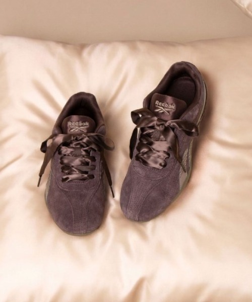 Reebok(リーボック)の「ウルトラ ロー / ULTRA LO(スニーカー・レディース・ブラウン・23.5cm/23.0cm/26.0cm/25.5cm/25.0cm/24.0cm/24.5cm/22.5cm/22.0cm)」の2枚目の写真